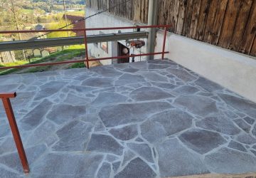 73e77220-f402-44b6-9c87-210a12513bf2